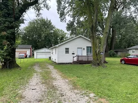 2535 E Locust St, Decatur, IL 62526