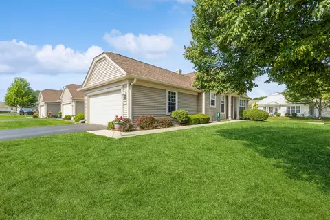 13711 Whittingham Ln, Huntley, IL 60142