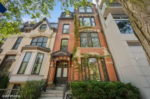 1918 N Clark St #1, Chicago, IL 60614