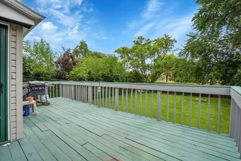 13 Redwood Trl, Wheeling, IL 60090 photo 28