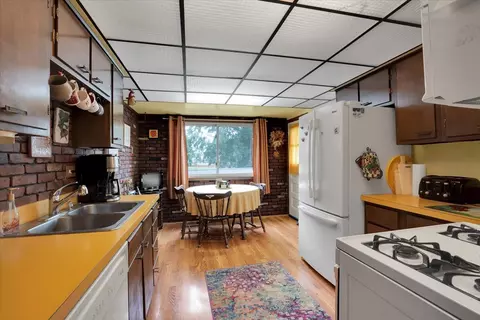13 Redwood Trl, Wheeling, IL 60090 photo 9