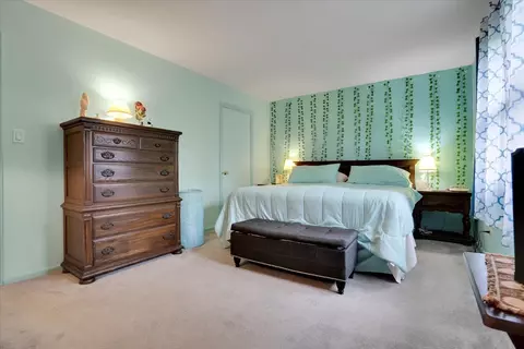 13 Redwood Trl, Wheeling, IL 60090 photo 15