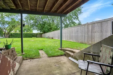 13 Redwood Trl, Wheeling, IL 60090 photo 30