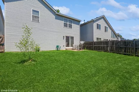 Exterior - 1765 Hazelnut Ln, Aurora, IL 60504 photo 3 of 3