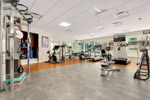 57 E Delaware Pl #2306, Chicago, IL 60611 photo 33