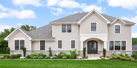 3700 Elio Way, Valparaiso, IN 46385