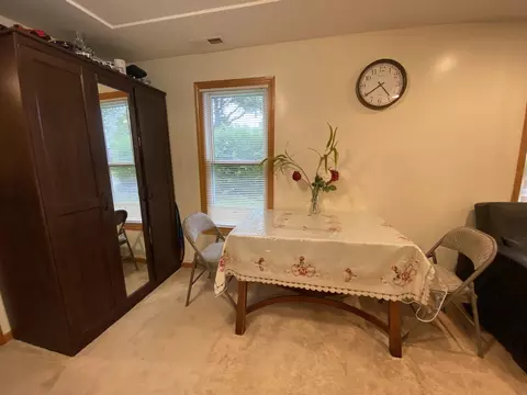 Dining - 1825 Howard Ave, Des Plaines, IL 60018 photo 1 of 1
