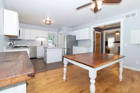 404 W Virginia Ave, Normal, IL 61761 photo 7