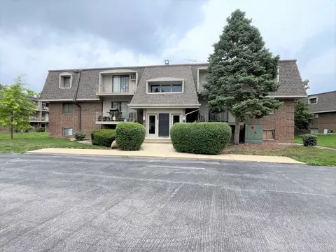 264 E Bailey Rd #G, Naperville, IL 60565