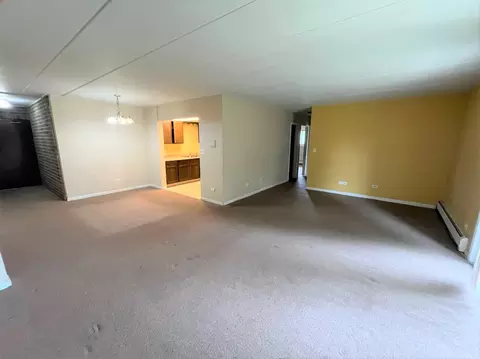 264 E Bailey Rd #G, Naperville, IL 60565 photo 2
