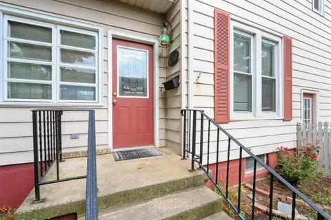 Exterior - 210 W Byron St, Sidney, IL 61877 photo 1 of 9