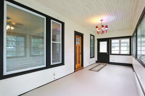 Exterior - 210 W Byron St, Sidney, IL 61877 photo 3 of 9