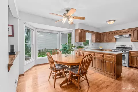 504 W Bailey Rd, Naperville, IL 60565 photo 11