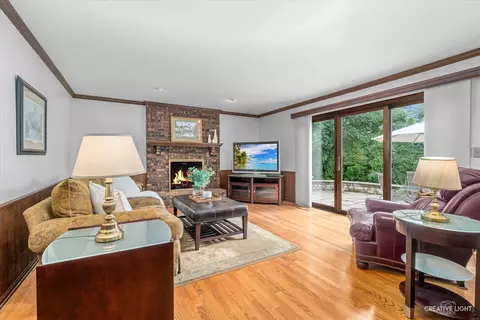 504 W Bailey Rd, Naperville, IL 60565 photo 8