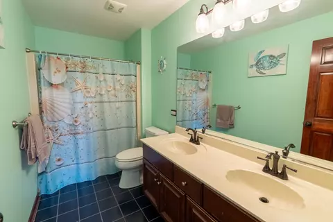 2364 Avalon Ct, Aurora, IL 60503 photo 17