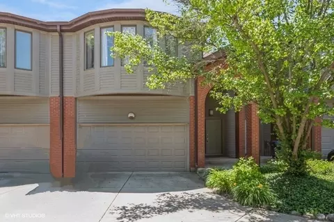3305 Old Glenview Rd #B, Wilmette, IL 60091