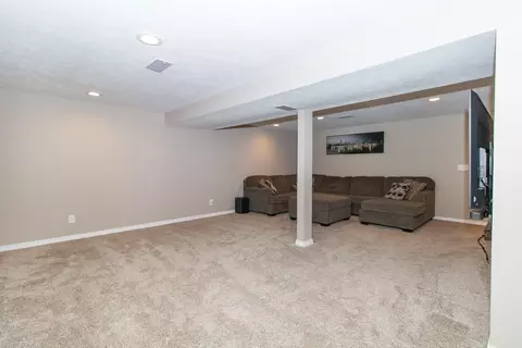 Other - 2 Ivey Ct, Bloomington, IL 61701 photo 6 of 14