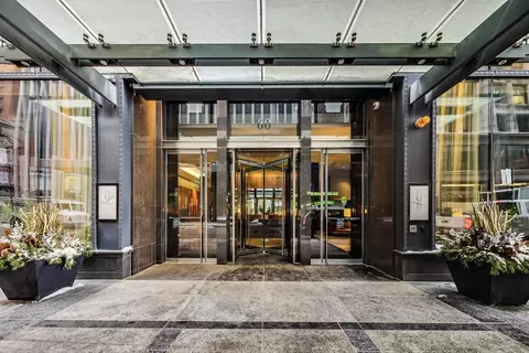 60 E Monroe St #3601, Chicago, IL 60603 photo 3