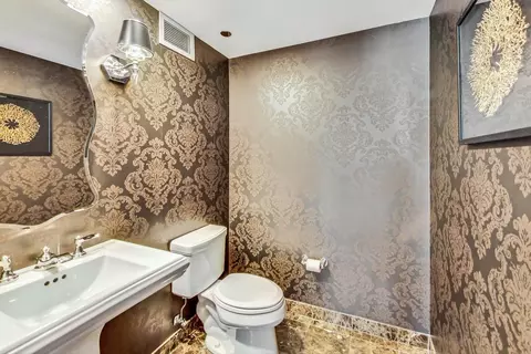 60 E Monroe St #3601, Chicago, IL 60603 photo 40