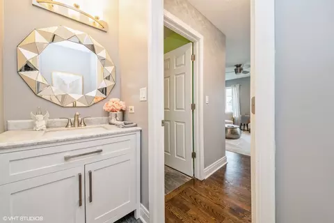 839 Tallgrass Dr, Bartlett, IL 60103 photo 9