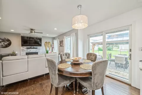 839 Tallgrass Dr, Bartlett, IL 60103 photo 7