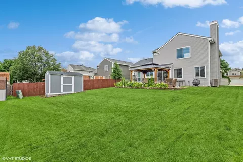 839 Tallgrass Dr, Bartlett, IL 60103 photo 18