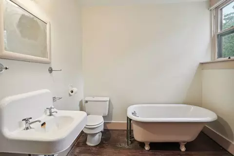 212 E University Ave, Champaign, IL 61820 photo 32