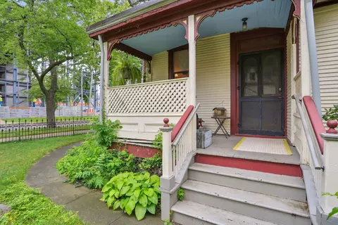212 E University Ave, Champaign, IL 61820 photo 35