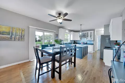 Kitchen - 5 Quayside Ct, Algonquin, IL 60102 photo 4 of 4