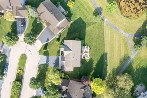 View/Area - 5 Quayside Ct, Algonquin, IL 60102 photo 2 of 3