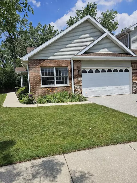 5118 Tomcin Trl, Oak Lawn, IL 60453