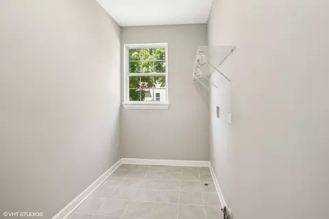 Other - 1489 Fox Path Ln, Hoffman Estates, IL 60192 photo 3 of 3