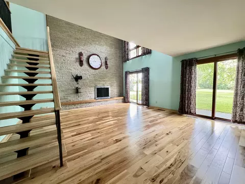 1346 Long St, Dixon, IL 61021 photo 11