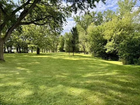 1346 Long St, Dixon, IL 61021 photo 10