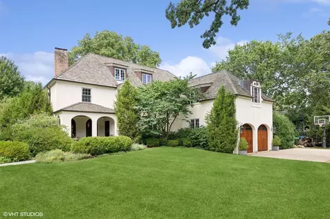 597 Oak St, Winnetka, IL 60093