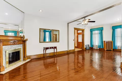 Living - 654 N Central Ave, Chicago, IL 60644 photo 2 of 5