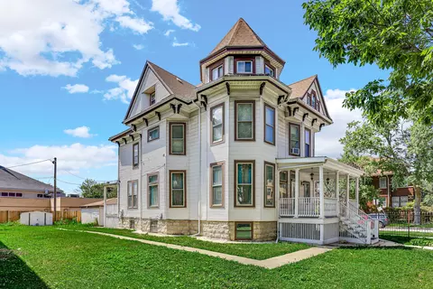 Exterior - 654 N Central Ave, Chicago, IL 60644 photo 3 of 5