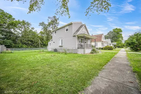 30 Mckinley Ave, Steger, IL 60475 photo 13