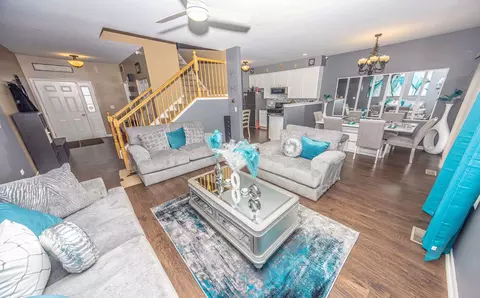 Living - 21529 Eich Dr, Crest Hill, IL 60403 photo 1 of 3