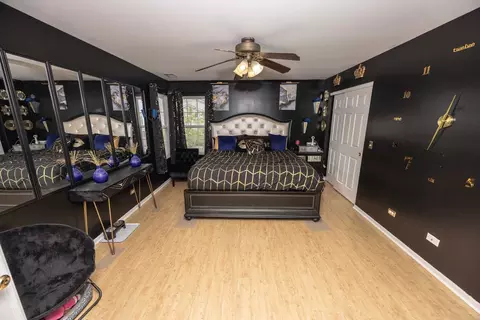 Bedroom - 21529 Eich Dr, Crest Hill, IL 60403 photo 1 of 5
