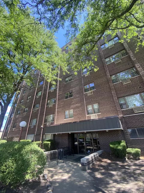4600 N Cumberland Ave #512, Chicago, IL 60656