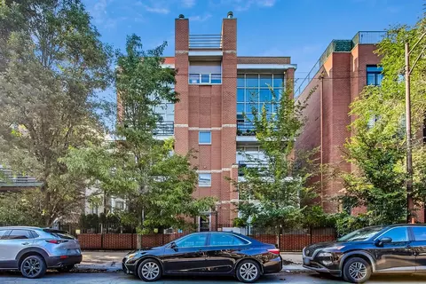 850 W Erie St #1W, Chicago, IL 60642