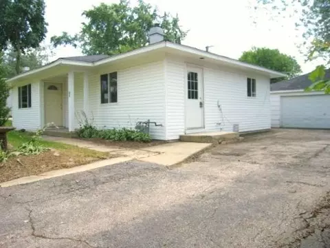 113 Hazard Rd, Carpentersville, IL 60110