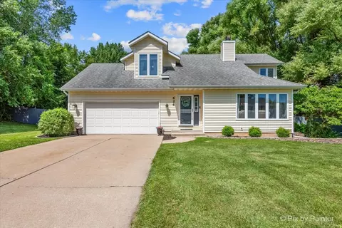 424 Wayne Rd, Rochelle, IL 61068