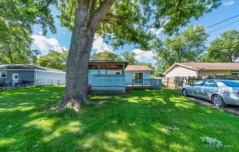 1006 Huron Dr, Elgin, IL 60120 photo 31