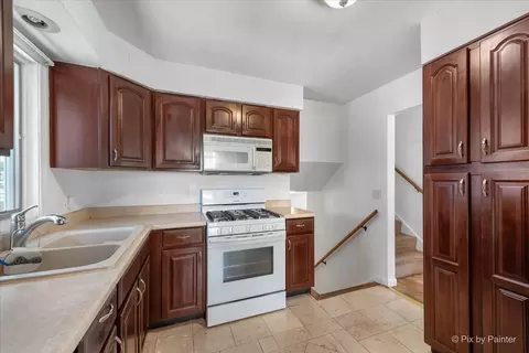 1006 Huron Dr, Elgin, IL 60120 photo 14