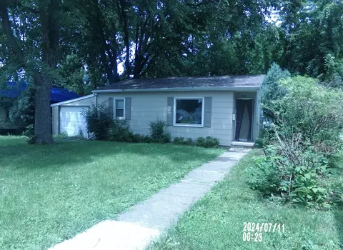 1004 W 8th St, Sterling, IL 61081