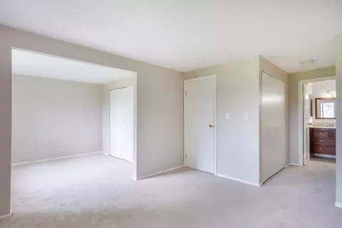 633 E Harbor Ter, Bartlett, IL 60103 photo 15