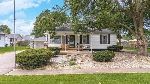 310 S Main St, Mansfield, IL 61854