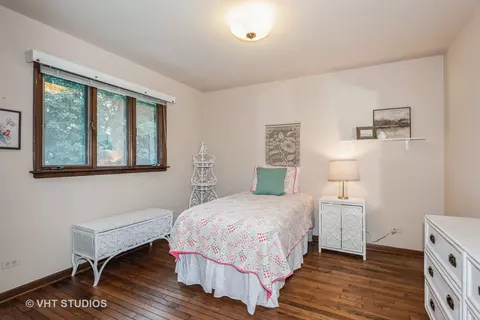 1516 E Lowden Ave, Wheaton, IL 60189 photo 8